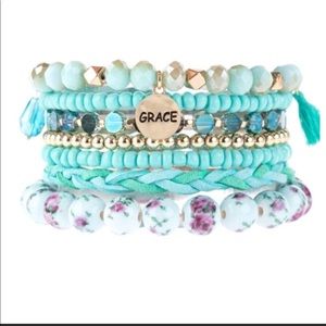 ✅ Grace metal glass bead bracelet set